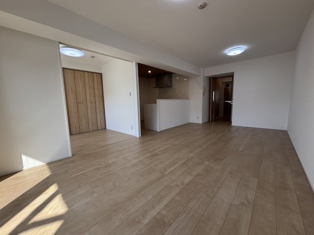 南西向きのリビングです