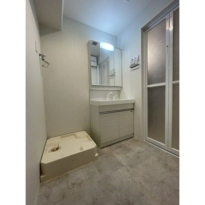 【設備】 | CITY PAL CREST TANIMACHI | 洗濯機置き場です