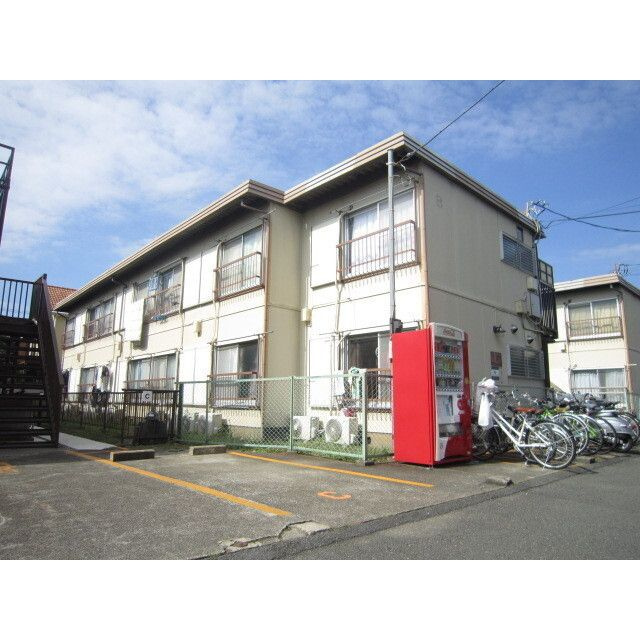 メゾンフォンテーヌＢ