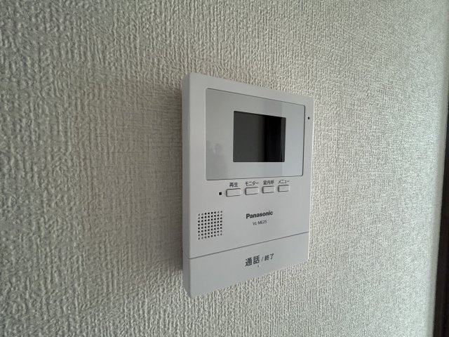 メゾンド佑の玄関