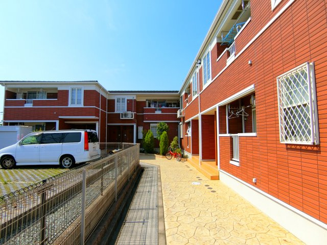 オブコニカの外観