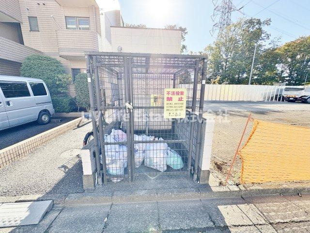 フォーレス向原のエントランス