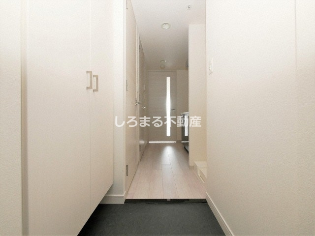 ファステート難波WESTディオンの玄関