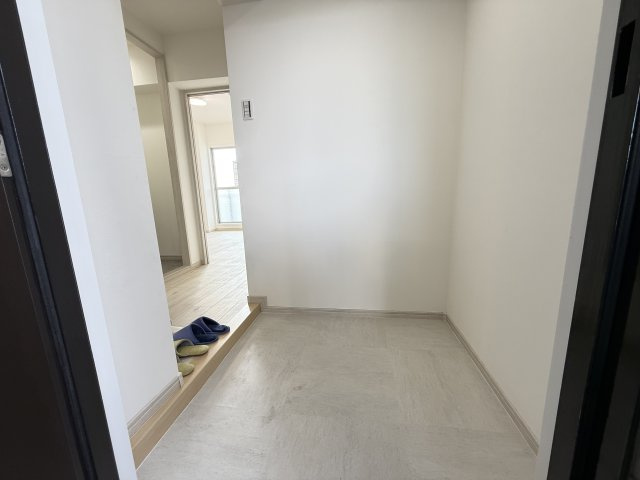 ワコーレ須磨本町の玄関