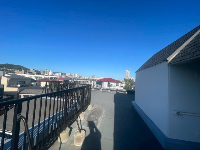 ワコーレ須磨本町のバルコニー