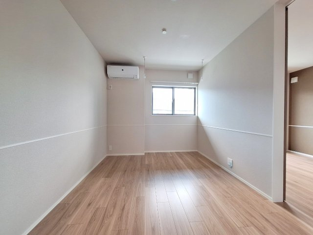 グランフォレの洋室|★洋室６．１帖★