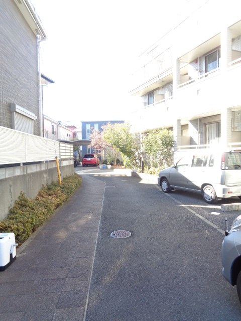 アクアコートの駐車場
