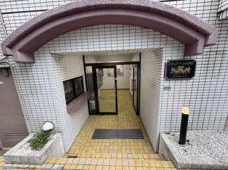 【エントランス】