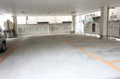 【駐車場】 | ピースフルハウス | いろんなアングルから☆