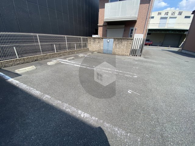 Y・Mコート長田の駐車場