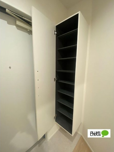 Cherim清水(シェリムシミズ)の玄関