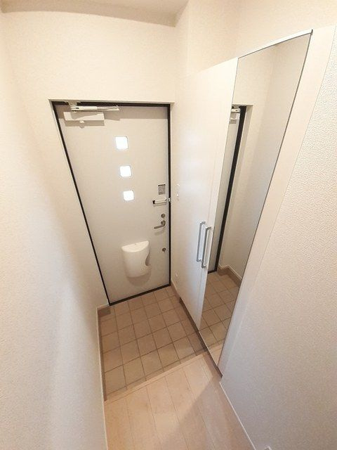 オリーブ　タウンⅡの玄関