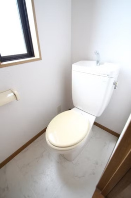 【トイレ】 | メゾネット