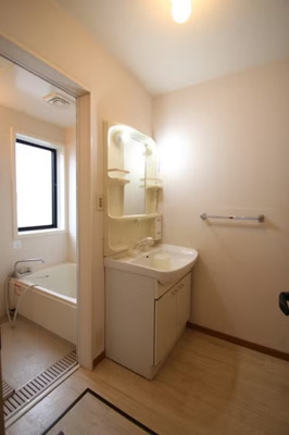 【洗面所】 | メゾネット