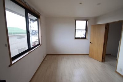 【寝室】 | メゾネット