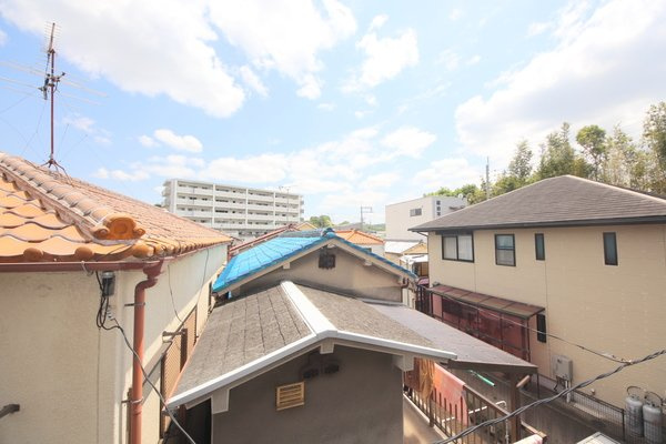 生駒市東新町の賃貸マンションの展望