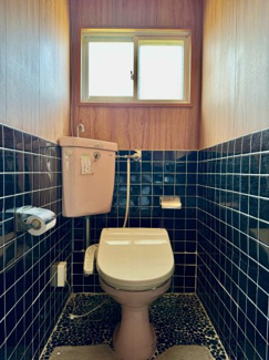 【トイレ】 | 柳井市古開作　借家 | 落ち着いたトイレです