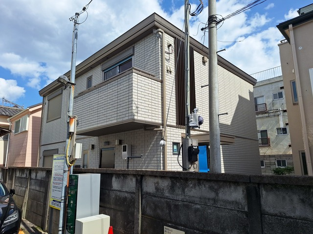 ラ　メゾン二葉の外観