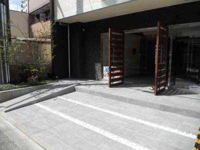 レジデンス京都ミッドシティのエントランス