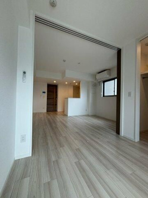 【寝室】 | ミリアレジデンス根岸柳通り | 落ち着いて過ごせるお部屋なので、寝室にいかがでしょうか