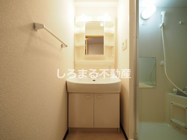 ＯＮＥ　ＲＯＯＦ　ＦＬＡＴ　ＴＥＮＪＩＮＢＡＳＨＩの洗面所