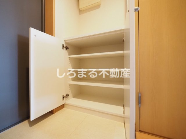 ＯＮＥ　ＲＯＯＦ　ＦＬＡＴ　ＴＥＮＪＩＮＢＡＳＨＩの収納