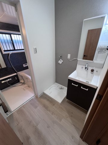 加納8丁目中古戸建のキッチン|■新品のキッチンで料理もはかどります♪