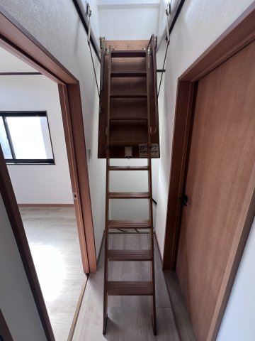 加納8丁目中古戸建のその他|■屋根裏収納♪