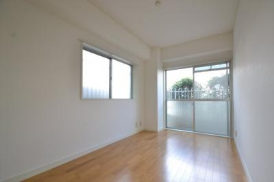 篠原南マンションの居間・リビング