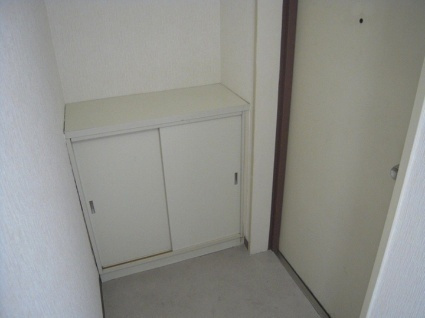 クロイツエルハウゼン六甲の玄関