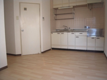 クロイツエルハウゼン六甲の居間・リビング