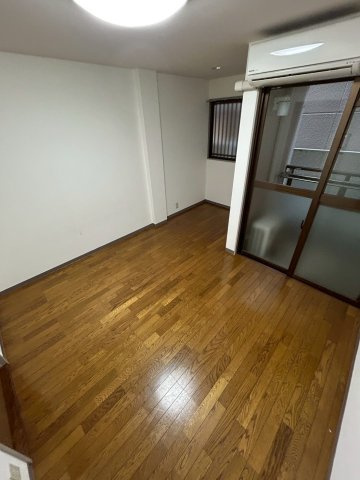 マンション吉田の居間・リビング