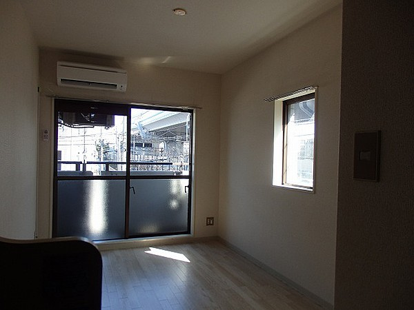 メゾン・ド・アームの居間・リビング