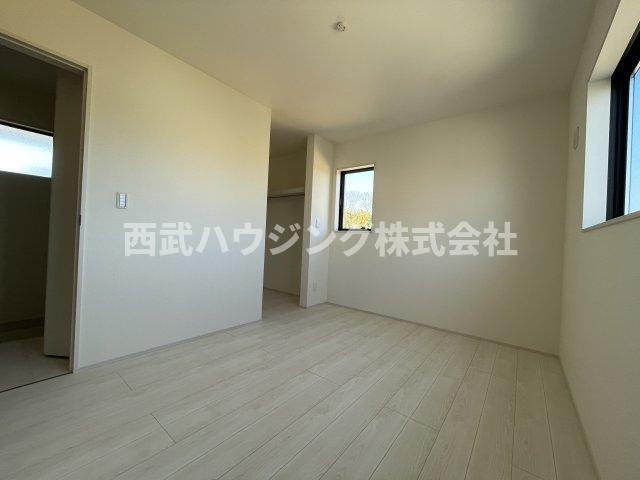【仲介手数料無料】所沢市北野全２棟１号棟　所沢市の新築住宅なら西武ハウジング　の洋室