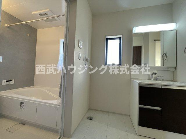 【仲介手数料無料】所沢市北野全２棟１号棟　所沢市の新築住宅なら西武ハウジング　の脱衣所