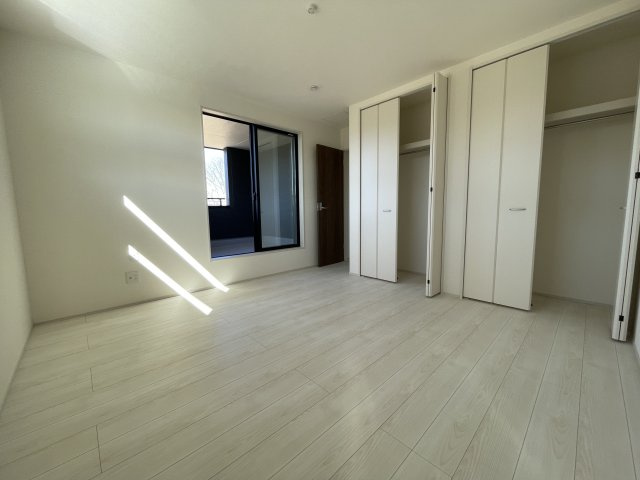 【仲介手数料無料】所沢市北野全２棟１号棟　所沢市の新築住宅なら西武ハウジング　の洋室