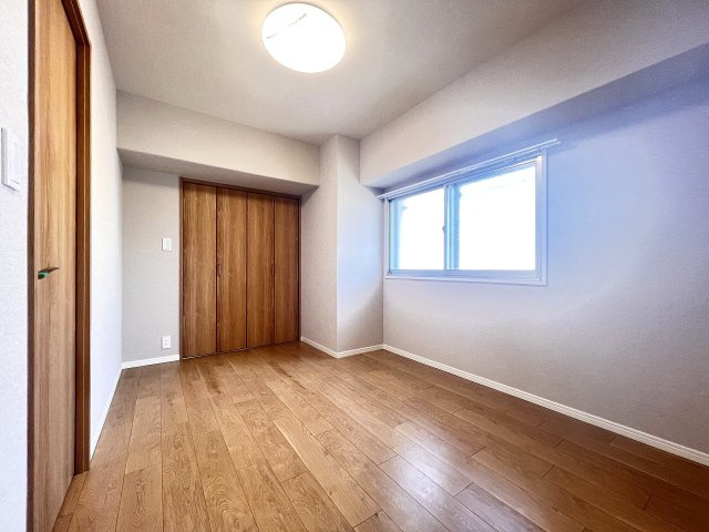 【子供部屋】 | 成増ローヤルコーポ　（成増店） | 収納スペースを多くとり、スッキリ空間で暮らしたい方にピッタリ