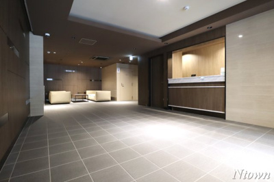 【ロビー】 | プレサンス　ジェネ　上前津 | 清潔なロビーです