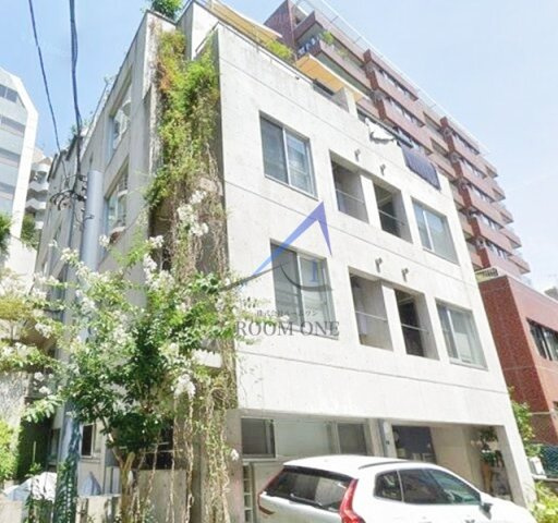 コート女坂（オンナザカ）