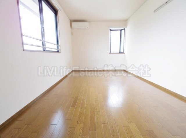 シェラ・エトワールBの洋室