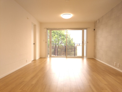 【居間・リビング】 | 夙川台サンハイツA棟