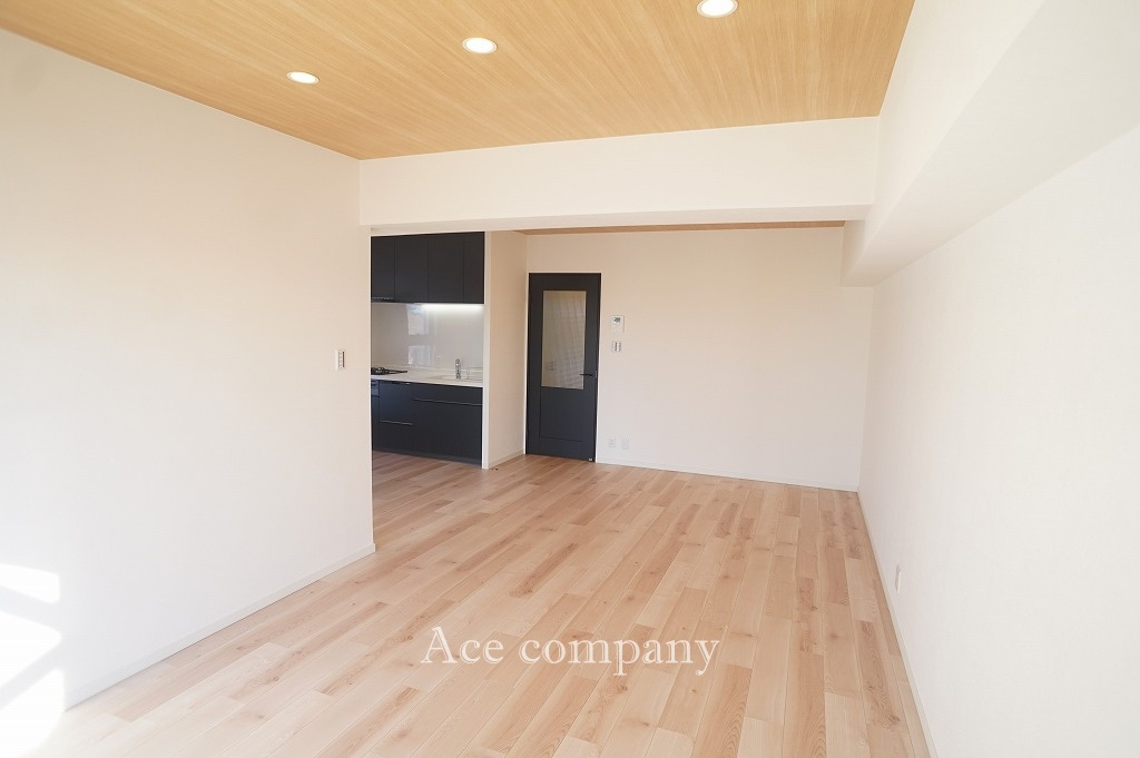 【居間・リビング】の画像