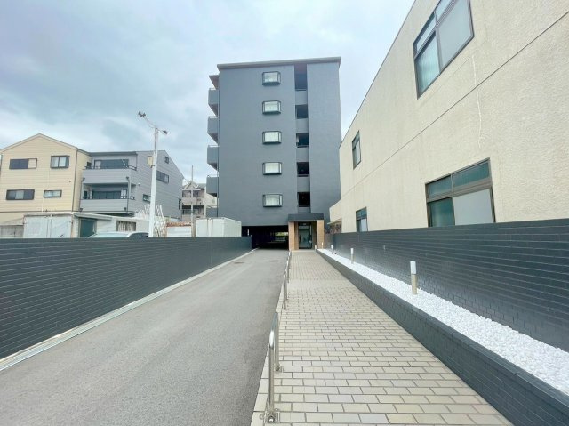 モア・ルミエールのエントランス