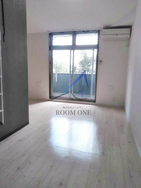 サーチメゾンⅡの居間・リビング|洋室のお部屋です。