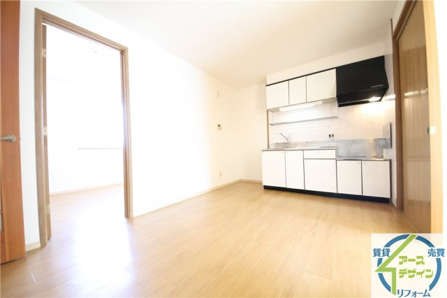 メゾンＨKⅡの居間・リビング|※類似部屋