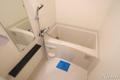 【浴室】 | プレサンス鶴舞ファースト | 日々の暮らしに欠かせないお風呂です