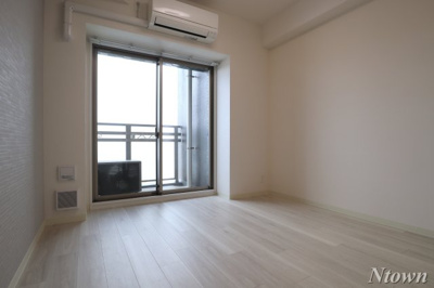 【居間・リビング】 | プレサンス鶴舞ファースト | 居間です