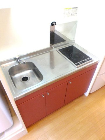 レオパレスサンヴィレッジのキッチン