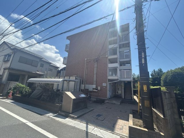 レオパレスメローフィールド　Ｋの外観