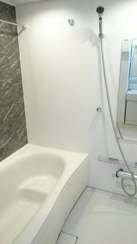 クレアージュの浴室